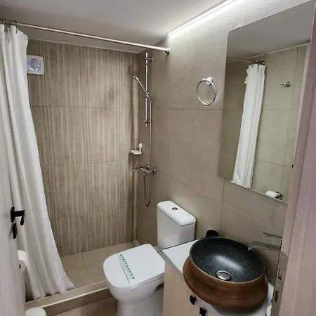 Persefonis Syra Apartment *